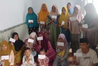 Suasana Santunan Kepada Kaum Dhuafa dan Anak Yatim oleh Pimred Media Detikzone Bersama Media Jurnalis Indonesia 