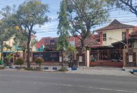 Kantor BKPSDM Kabupaten Sumenep di Jalan Dr. Cipto Desa Kolor Kecamatan Kota Sumenep 