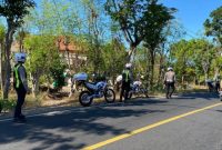 Satlantas Polres Sumenep Geber Motor Trail di Jalur Rawan Saronggi, Jaga Keselamatan Pengguna Jalan