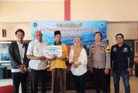 Pemdes Pinggir Papas Salurkan BLT Dana Desa Triwulan III: Wujud Kepedulian bagi Warga Miskin Ekstrem

---

Pemdes Pinggir Papas Salurkan BLT Dana Desa Triwulan III: Wujud Kepedulian bagi Warga Miskin Ekstrem