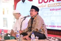 Wabup KH. Imam Hasyim Bersama Ketua MWCNU Kecamatan Kota KHR. Taufik Syakur Diacara Doa Bersama untuk Keselamatan Kabupaten Sumenep digelar di Pendopo Agung Keraton Sumenep, Kamis (09/10/2025) 