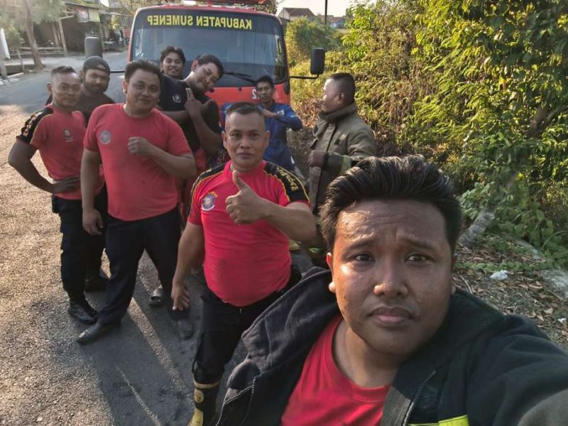 Tim Evakuasi Damkar Sumenep 