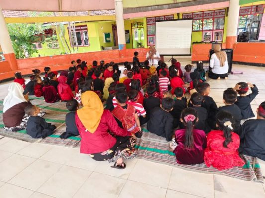 BNNK Sumenep Tanamkan Anti Narkoba Sejak Dini, Edukasi P4GN di TK Negeri Pembina Jadi Sorotan!