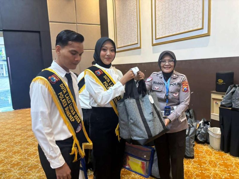 Dua Duta Lalulintas Sumenep Yang Akan Mengikuti Duta Lalu Lintas Provinsi Jawa Timur 