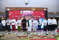 Bupati Sumenep Achmad Fauzi Wongsojudo, Habib Muhammad Assegaf dan Forkopimda di acara Haul Raja2 Madura di Pendopo Agung Keraton Sumenep, Senin (27/10/2025) 