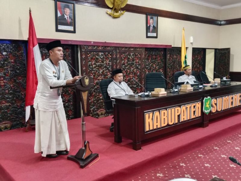 Kepala Bapenda Sumenep Faruk Hanafi S, Sos, Msi Saat Memberikan Sambutan di Acara Capasity Building Di Ruang Rapat Graha Arya Wiraraja Sumenep, Rabu (22/10/2025) 
