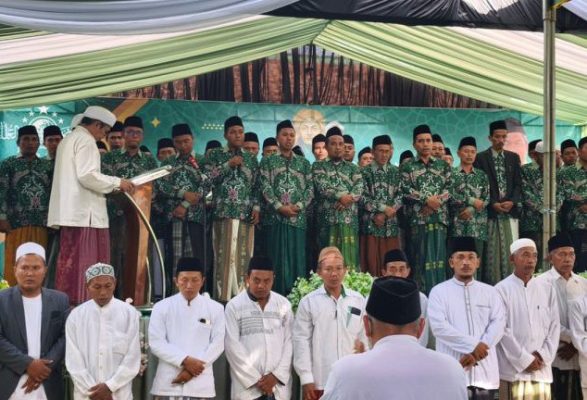 Suasana Pelantikan MWCNU Batang-Batang Yang Dihadiri oleh Wakil Ketua Umum Pengurus Besar Nahdlatul Ulama (PBNU), KH. Zulfa Musthafa, Sabtu (01/11/2025) 