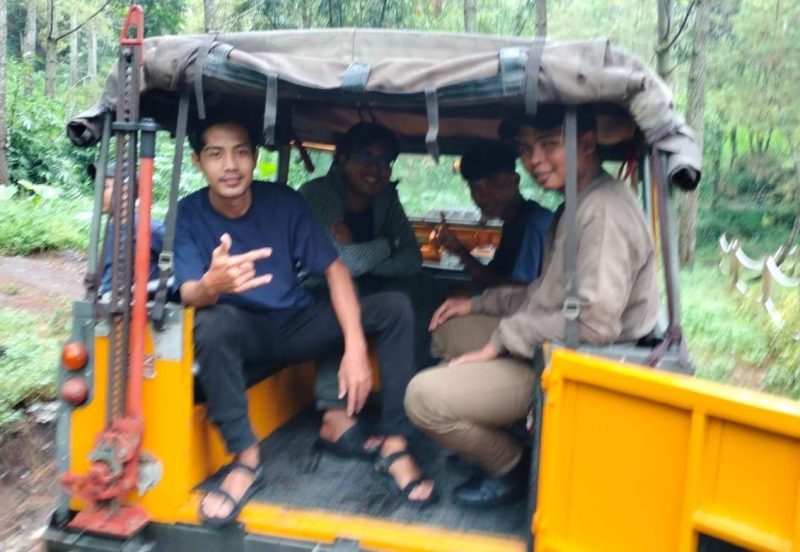 Para Jurnalis Sumenep Dalam Outbound Ektrem Digelar Oleh SKK Migas dan KEI di Coban Putri Kota Batu, Selasa (04/11/2025)