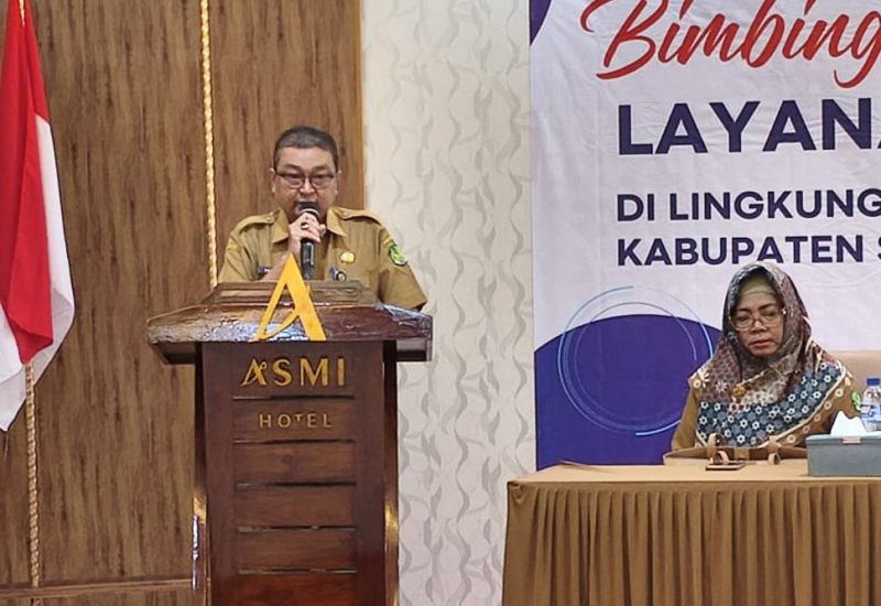 Kabid GTK, Akhmad Fairusi, S.Pd., M.AP Saat Memberikan Sambutan Di Bimtek Sekolah Inklusi di Hotel Azmi, Senin (10/11/2025)