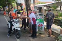 Suasana Pembagian Nasi Bungturat Dibagikan KBS Sumenep, Jum'at (27/11/2025)