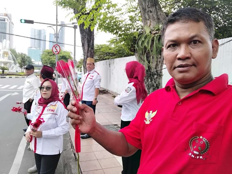 Ketum GNPK Madura Anang Hendro Prasetyo di Acara Peringatan Antikorupsi yang digelar GN-PK RI di Kota Surabaya, Selasa (09/12/2025)