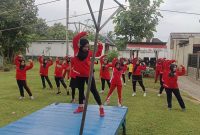 Senam Sehat Ceria RT 03/RW 02 Desa Kebunan: Warga Sumenep Tetap Fit dan Guyub Setiap Minggu Pagi