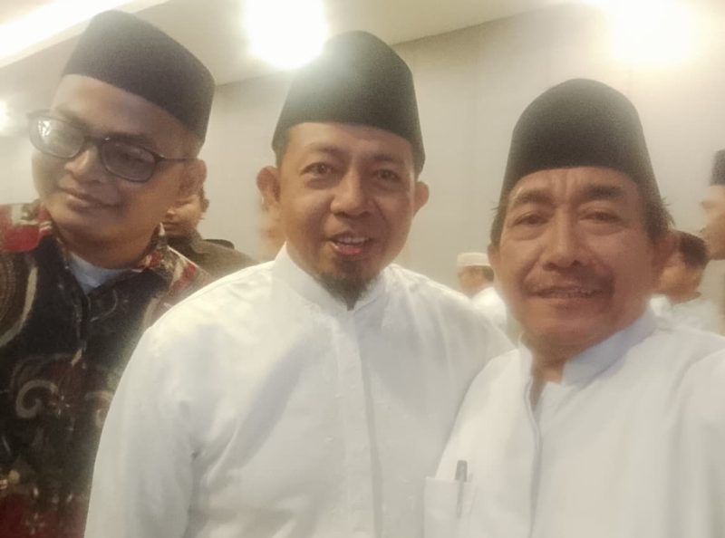 Pengasuh Ponpes AT-TAUFIQIYAH Aeng Beje Bluto Sekaligus Wabup Sumenep KH. Imam Hasyim Bersama Dirjen Pesantren RI di Acara Audit Ponpes Seluruh Indonesia di Surabaya 
