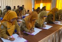 Penandatanganan Kontrak ASN PPPK Paruh Waktu SMAN 1 Sumenep Disaksikan Pejabat Pendidikan