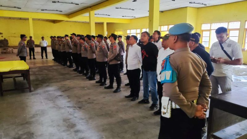 Apel Suasana Pengamanan Aksi Unras AMS di Kantor DPD Partai Golkar Sumenep oleh Polres Sumenep 