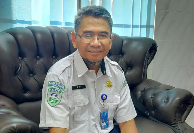 Kepala BMKG Stasiun Trunojoyo Sumenep, Ari Widjajanto, SP, MT,