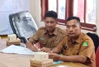 ASN PUTR Sumenep Ibnu Istianto Kanan Saat Mengikuti Rapat 