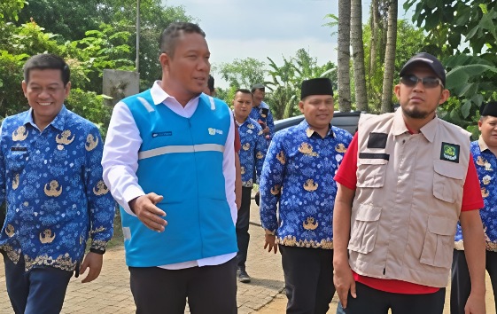 Manager PLN ULP Sumenep Pangky Yongkianata Ardiyansyah Bersama Bupati Sumenep Dr H. Achmad Fauzi Wongsojudo SH MH 