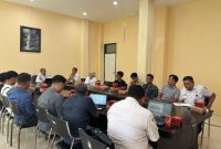 Suasana Rapat Pertemuan di Ruang Asisten II Sekdakab Sumenep Digelar Bapenda Sumenep Bersama Wajib Pajak, Rabu (11/02/2026)