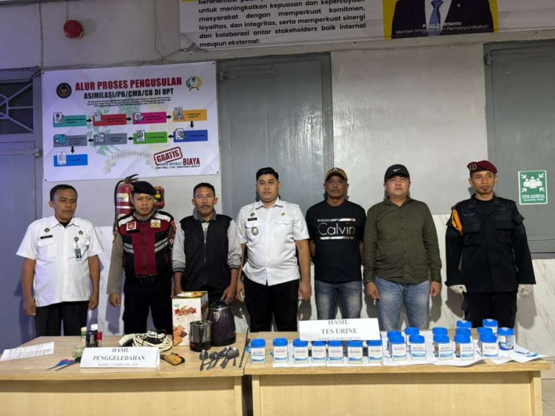 Jelang Ramadan, Rutan Sumenep Razia Kamar dan Tes Urine WBP, Hasilnya Nihil Narkoba
Sumenep