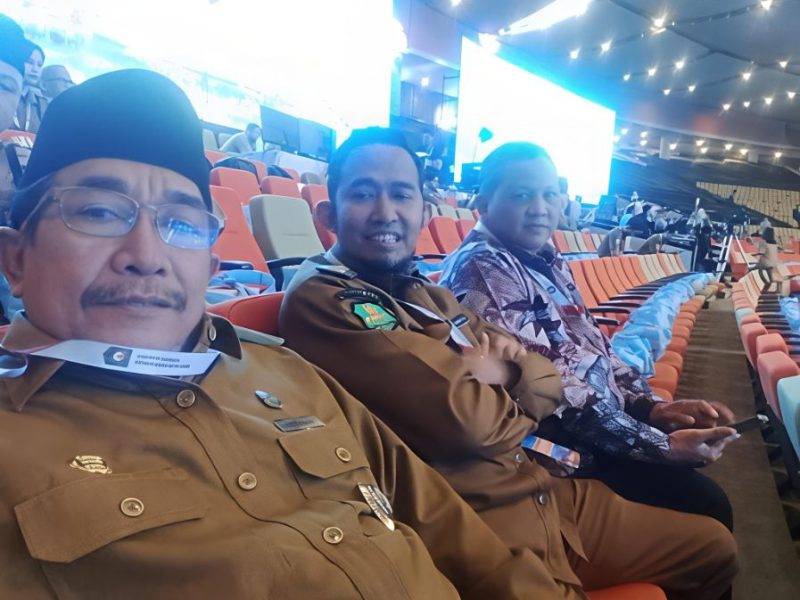 Bupati Dr. H. Achmad Fauzi Wongsojudo, S.H., M.H. bersama Wakil Bupati KH. Imam Hasyim, S.H., M.H.,