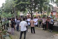 Mahasiswa GEMPAR Berunjuk Rasa, Polres Sumenep Kawal Ketat dengan Pendekatan Humanis