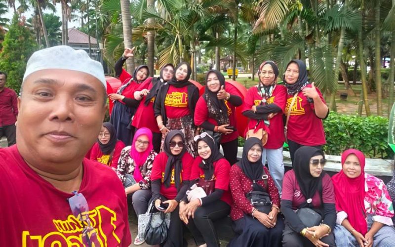 Menginspirasi! Komunitas Ngobar Sumenep Pilih Beramal Jelang Magrib, 200 Paket Ludes Dibagikan