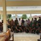 Yonif TP 931 Ksatria Jokotole Turun ke Warga, Tebar Kepedulian Jelang Lebaran di Sumenep