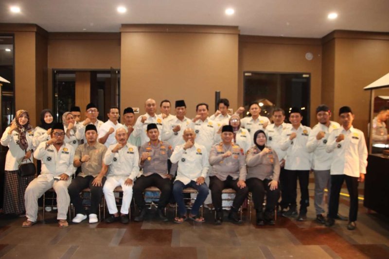Polres Sumenep Ngopi Bareng PKDI, Wujud Sinergi Jaga Keamanan Desa