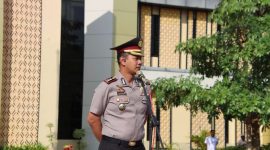 Kapolres Sumenep AKBP Anang Hardiyanto, S.I.K., Saat Pimpinan Apel Jam Pimpinan, Senin (30/03/2026)
