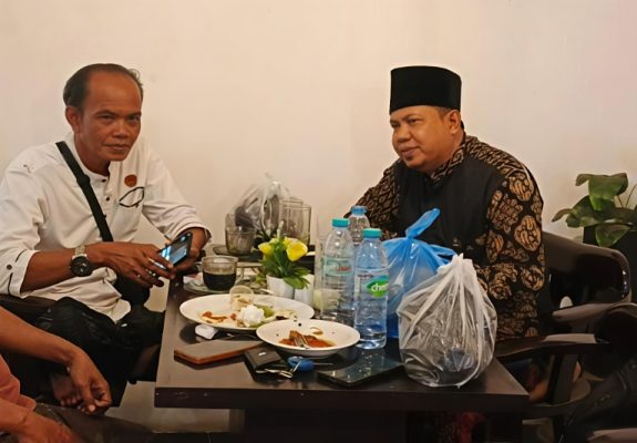 mantan Ketua Keraton Langit, Abdul Adim, S.Pd.I Bersama Kuasa Hukum 