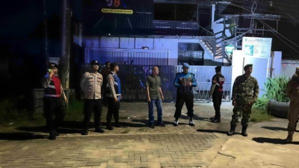 Ratusan Personel Gabungan Amankan Malam Ramadhan di Sumenep, Kafe dan Titik Keramaian Disisir