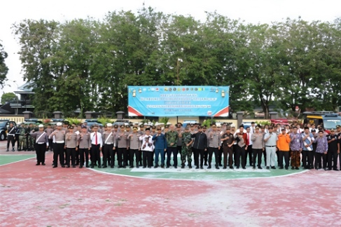 Kapolres Sumenep Pimpin Apel Besar Operasi Ketupat 2026, Fokus Pengamanan Arus Mudik Lebaran