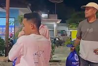 Dear Jatim Bergerak di Senyap Ramadan, Ratusan Tukang Becak dan Lansia di Sumenep Tersentuh Aksi Nyata