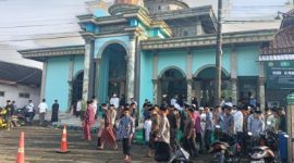 Jamaah Masjid Almuqimin Desa Paberasan Usai Pelaksanaan Sholat Idul Adha 1447 Hijriah 