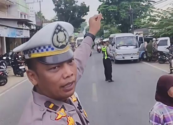 Kanit Tujarwali Satlantas Polres Sumenep IPDA Dypta SH 