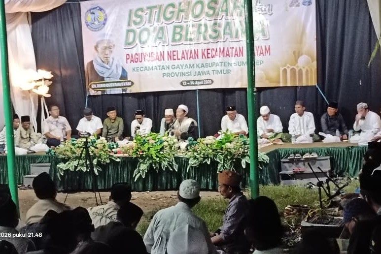 Suasana istighosah dan doa bersama Nelayan Kecamatan Sepudi 