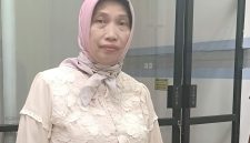 Direktur RSUD MANFAATKAN Sumenep Dr. H. Erliyati, M. Kes