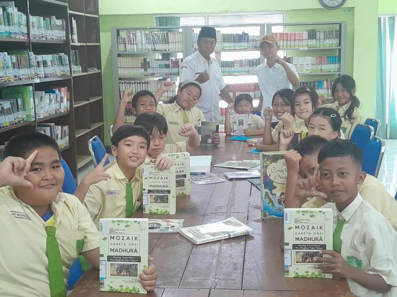 Suasana Literasi SDK Sang Timur di Perpusda Dispusip Sumenep, Rabu (22/04/2026)