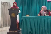 Wakil Ketua GOW Sumenep Nyai Jamilah Siradj Saat Memberikan Sambutan di Acara GOW dalam Momentum Hari Kartini