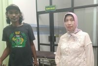 Direktur RSUDMA Sumenep Dr. Erliyati, M.Kes Saat Berkunjung ke Beberapa Pasien di Ruang UGD, Sabtu (18/04/2026)