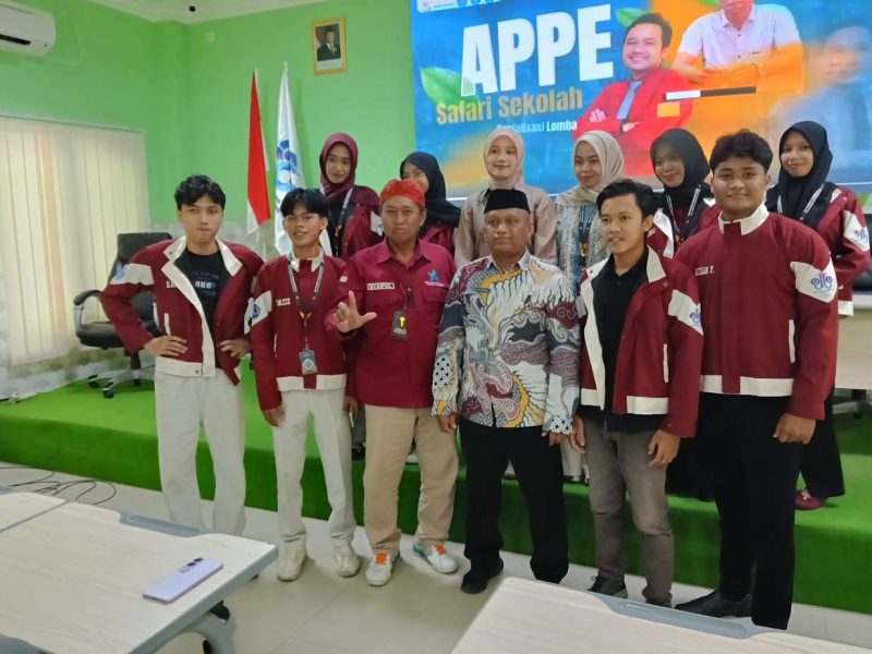 Touring Literasi Dispusip Sumenep, Bedah Buku hingga Perpusling Hidupkan Minat Baca Siswa