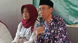 Kepala Bapenda Sumenep Ferdiansyah Tetrajaya Bersama Ketua DWP Bapenda Sumenep di Acara Halal Bihalal 