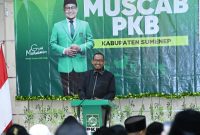 Bupati Sumenep Dr. H. Achmad Fauzi Wongsojudo, S.H.,M.H., Saat Memberikan Sambutan di Acara Muscab DPC PKB Sumenep Bertempat di Aula Hotel C1 Sumenep, Minggu (05/04/2026)