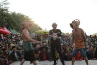 Bupati Sumenep Dr H Achmad Fauzi Wongsojudo SH MH di Acara Festival Ojung Di Pantai Badur Tahun 2026