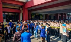 Polres Sumenep Kawal Aksi PMII Secara Humanis, Situasi Tetap Kondusif