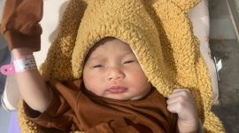 Foto Putri Pertama Bupati Dr. H. Achmad Fauzi Wongsojudo, S.H.,.M.H. dan Nia Kurnia Fauzi Yang Tersebar di Unggahan Status di Kalangan Pejabat Sumenep, Sabtu (18/04/2026)