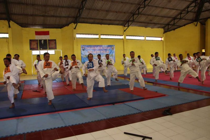 Polres Sumenep Gelar Latihan dan Ujian Beladiri UKP 2026, Asah Fisik dan Mental Personel