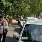 Suasana Pengamanan Pemberangkatan CJH Sumenep oleh Satlantas Polres di Gor A. Yani Pangligur Sumenep, Senin (11/05/2026)