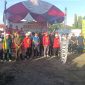 Wabup Sumenep KH Imam Hasyim SH MH Didampingi Kadisdik dan Sekdakab Melepas Peserta Jalan Sehat Hardiknas 2026 di Halaman Kantor Pemkab Sumenep, Jum'at (08/05/2026)